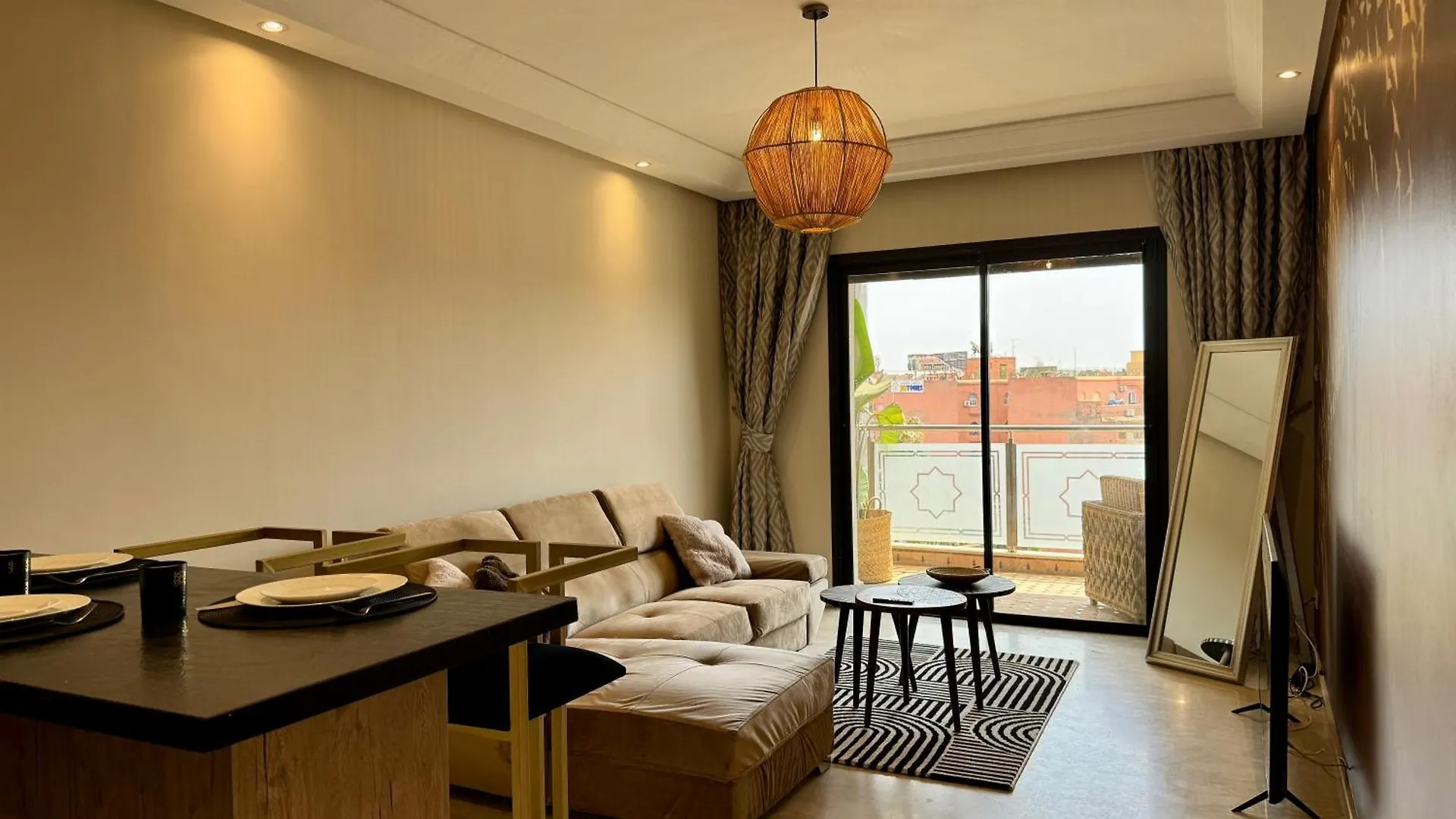 Grand T2, Terrasse Au Coeur De Gueliz Apartment Marrakesh Morocco